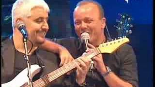 O scarrafone Pino Daniele Gigi DAlessio  Fischi per DAlessio live Napoli 2008 [upl. by Assilram]