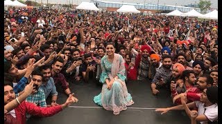 Nimrat khaira LIVE CONCERT BRAMPTOM [upl. by Eintruok994]