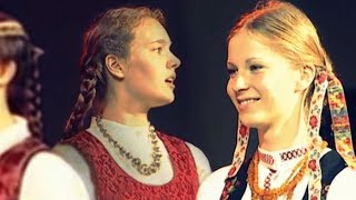 Joninių sutartinė Lithuanian Midsummer folk song Kūkal rože ratilio [upl. by Donnelly]