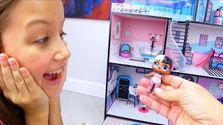 Мои ПОДАРКИ На День Рождения от РОДИТЕЛЕЙ Распаковка Дом ЛОЛ LOL Хэтчималс Hatchimals  Вики Шоу [upl. by Osbourne]