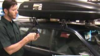 Thule 669ES Mountaineer ES Cargo Roof Box Review Video amp Demonstration [upl. by Hisbe]