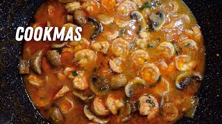 Surinaamse GARNALEN met KASTANJE CHAMPIGNONS in tomatensaus  moeders recept  CookMas 2025 [upl. by Franni]